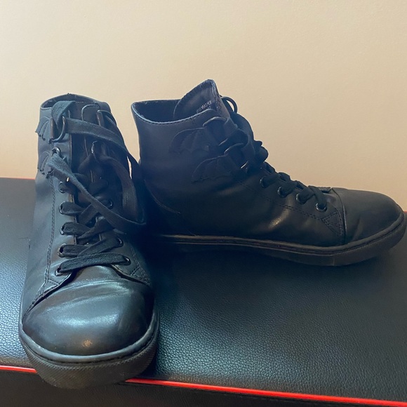 Sneakers strange cult - Picture 3 of 7